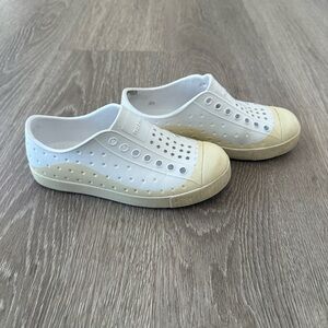 Toddler Natives White and Cream Shoes